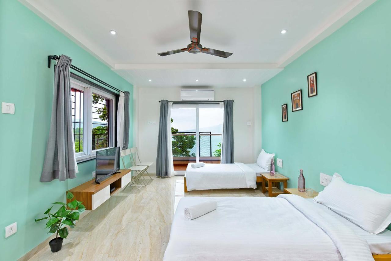 Saffronstays Riverdale, Mulshi - Lakefront With Pool And Mountain View * Pune