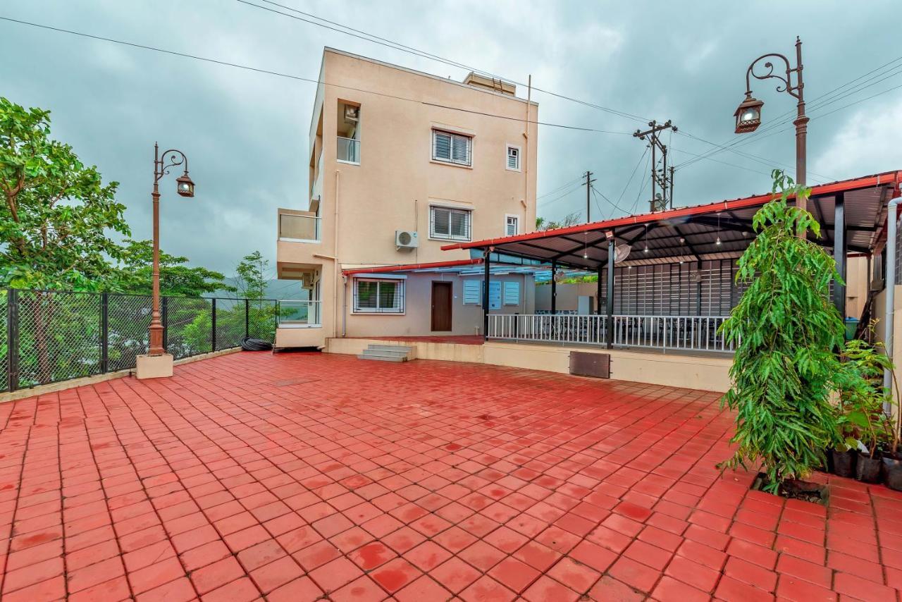 Saffronstays Riverdale, Mulshi - Lakefront With Pool And Mountain View * Pune