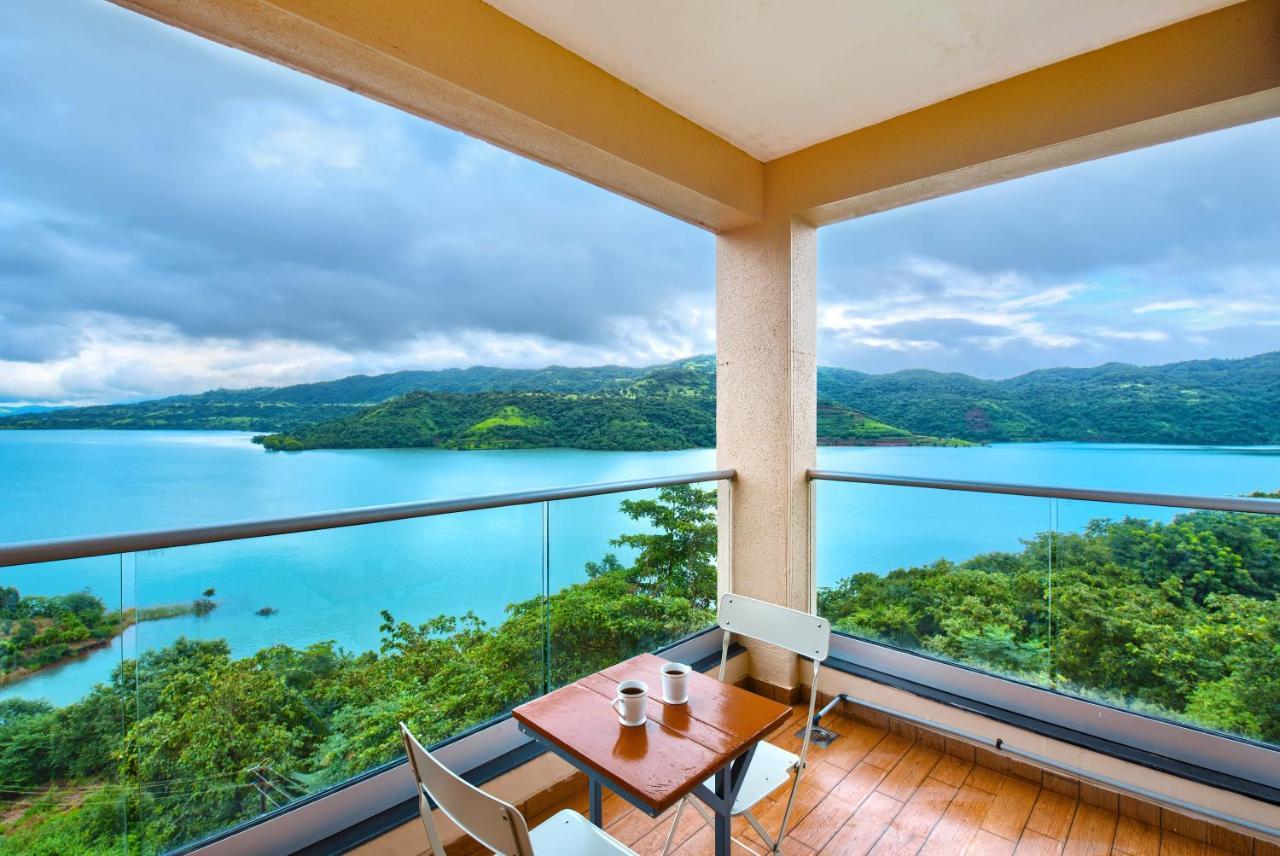 Saffronstays Riverdale, Mulshi - Lakefront With Pool And Mountain View * Pune