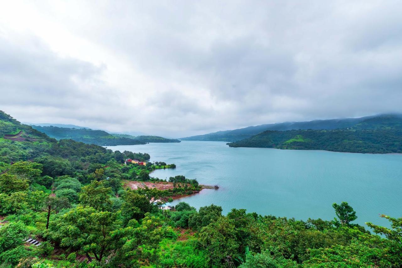 Saffronstays Riverdale, Mulshi - Lakefront With Pool And Mountain View Villa Pune